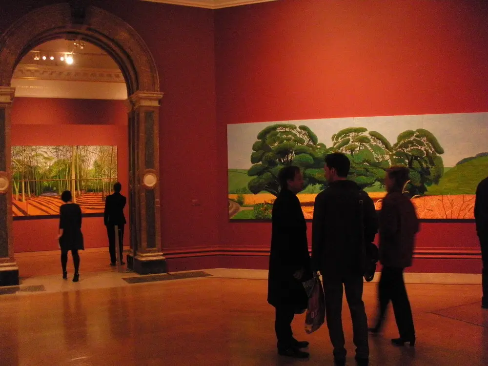 Vue d’une exposition David Hockney à la Royal Academy of Arts en 2012